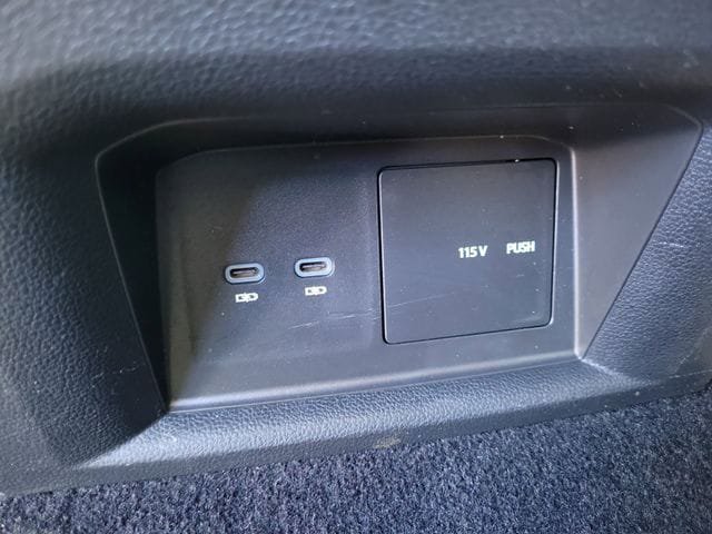 Certified 2022 Volkswagen Atlas SE FWD image 12