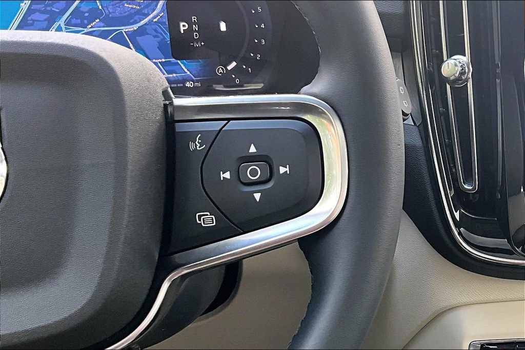 Certified 2026 Volvo XC40 B5 Ultra AWD/4WD image 28