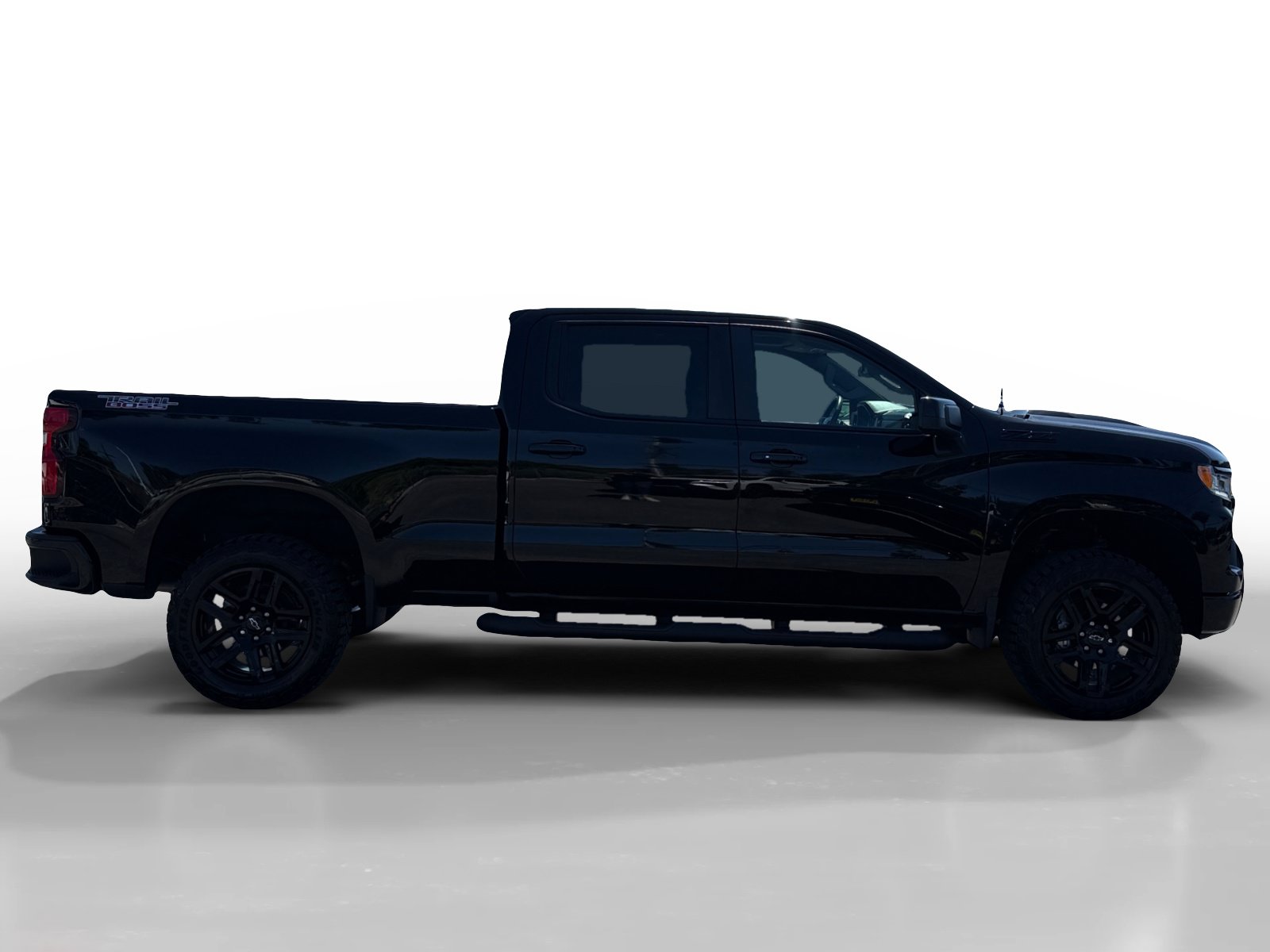 Used 2024 Chevrolet Silverado 1500 LT Trail Boss w/ Convenience Package II AWD/4WD image 6