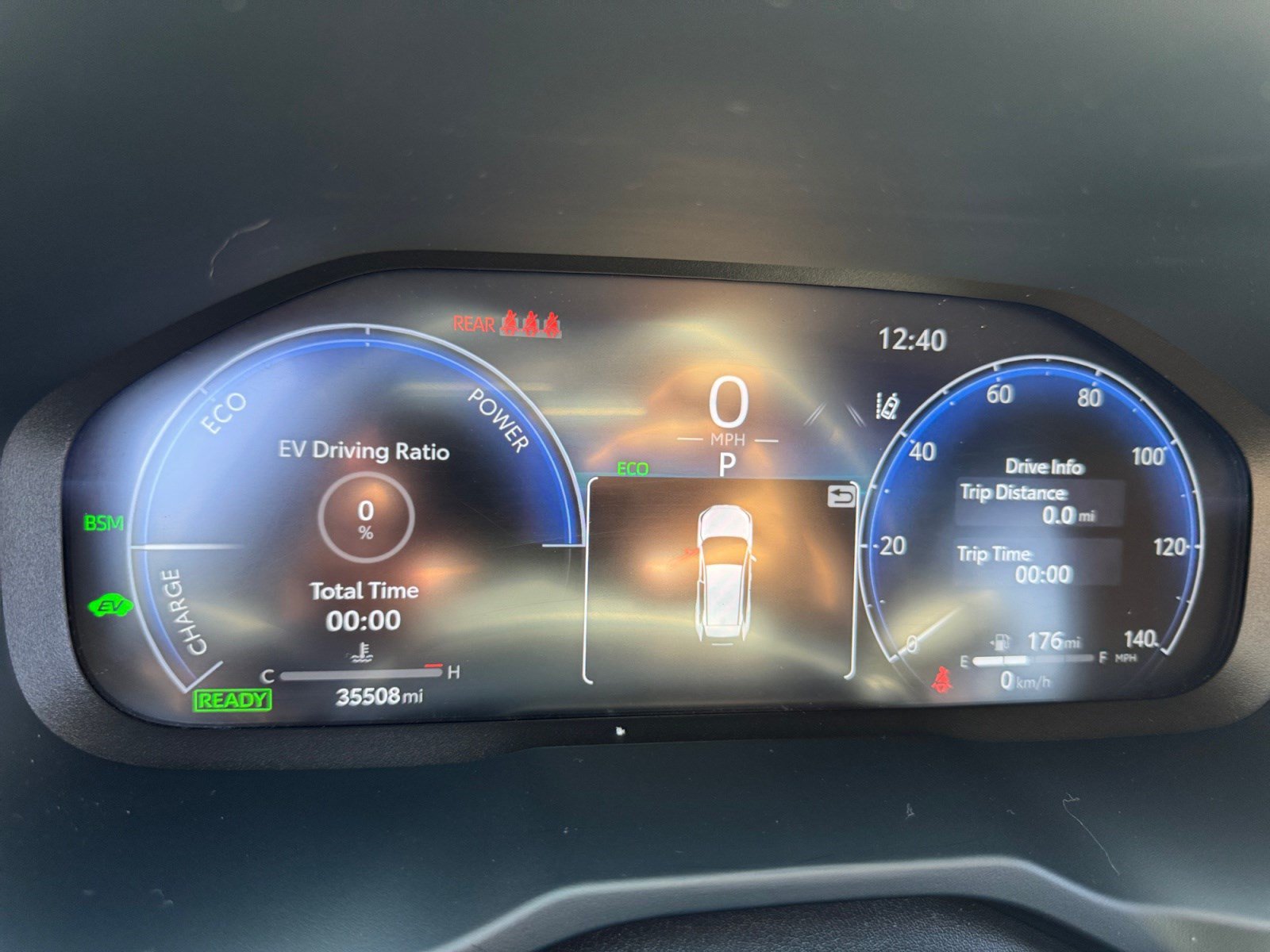 Used 2023 Toyota RAV4 XSE AWD/4WD image 10