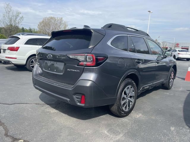 Used 2022 Subaru Outback Premium image 5