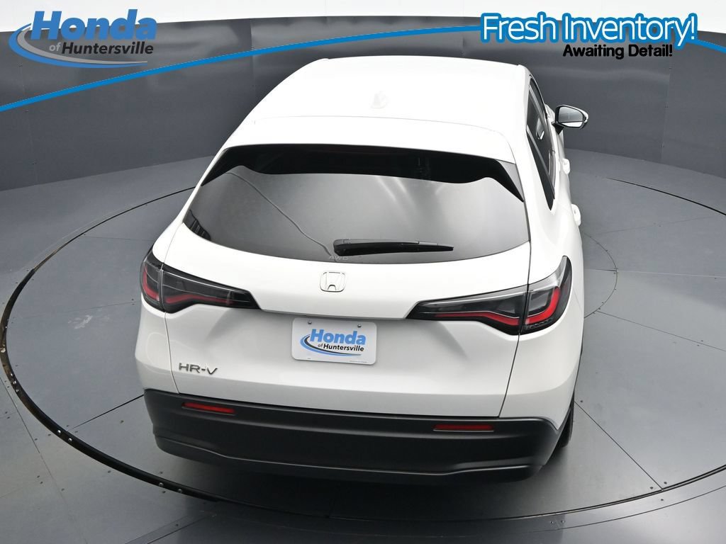 Certified 2026 Honda HR-V LX image 24