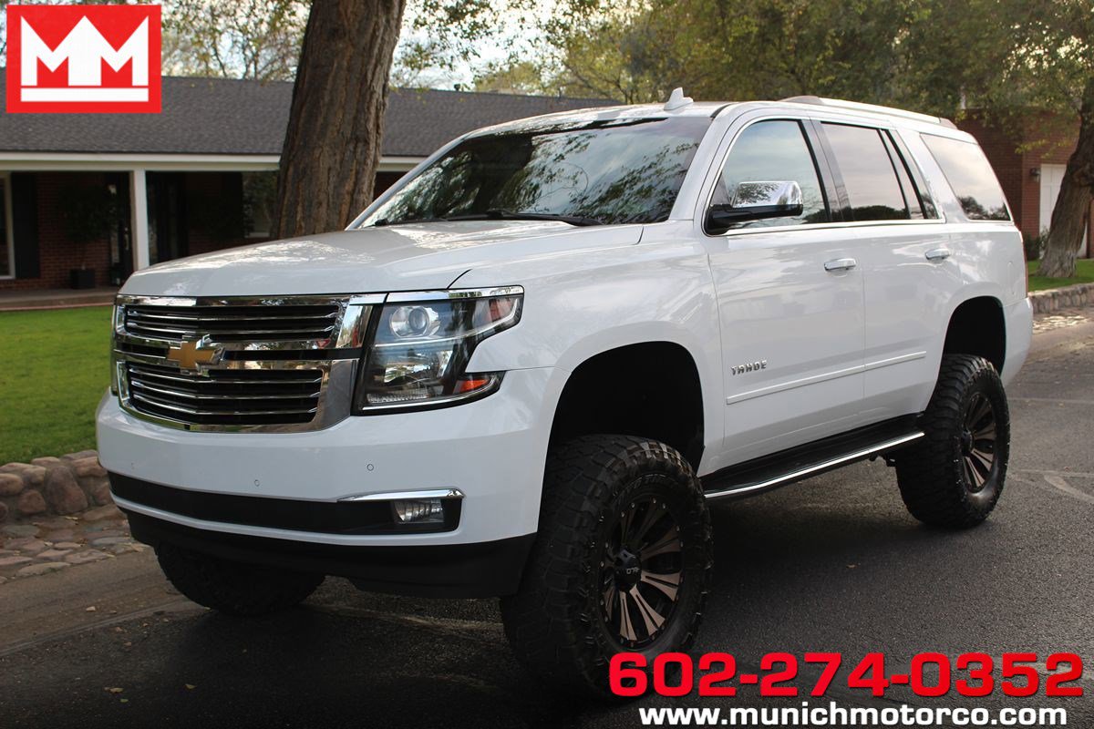 Used 2019 Chevrolet Tahoe Premier AWD/4WD image 1