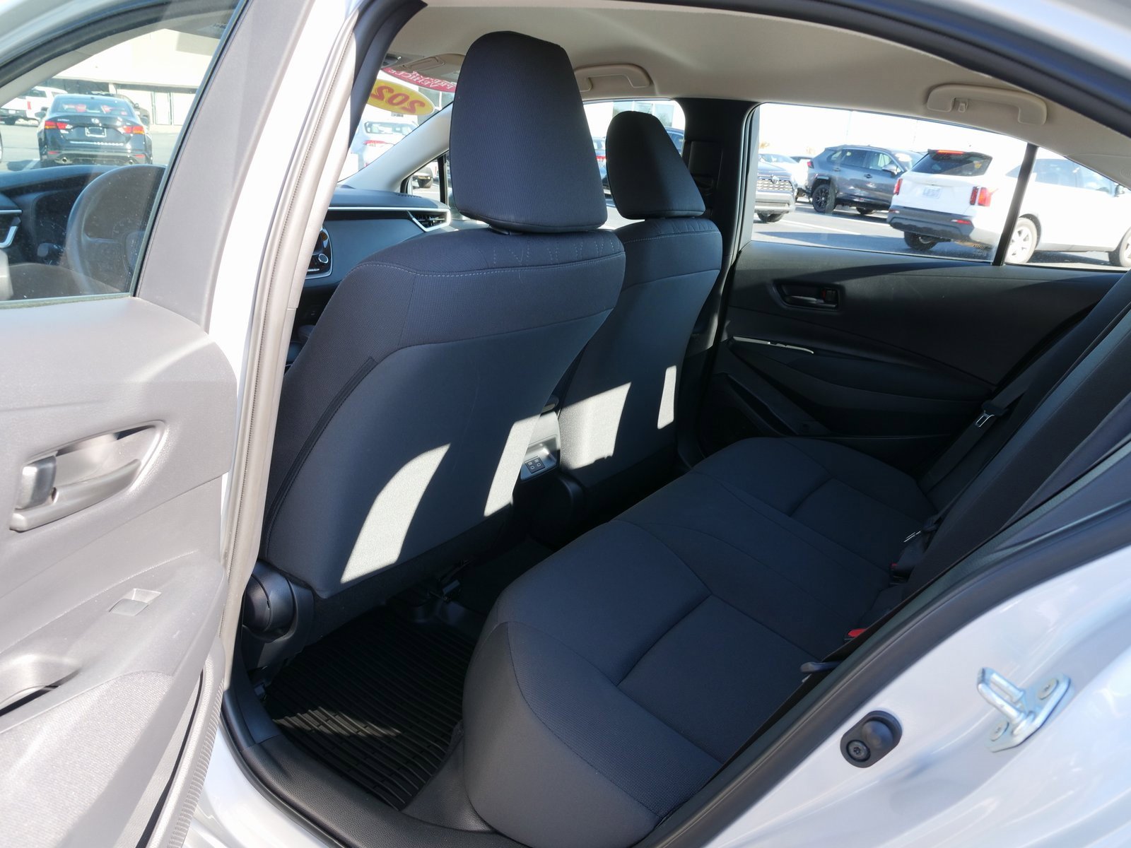 Used 2024 Toyota Corolla LE image 16