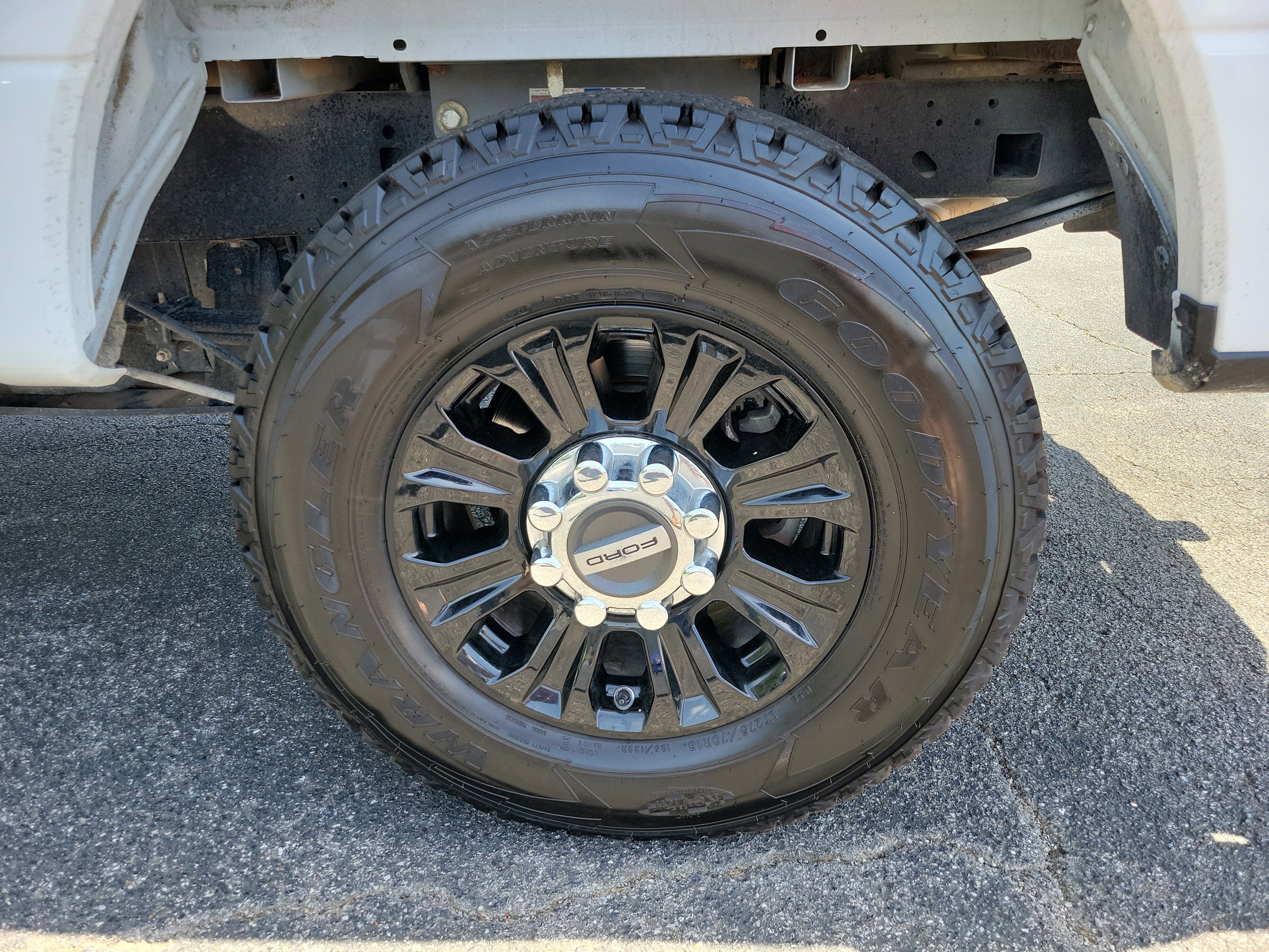 Used 2022 Ford F250 XLT w/ XLT Value Package image 25