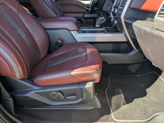 Used 2019 Ford F150 Platinum w/ Equipment Group 701A Luxury image 32