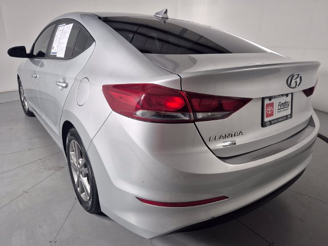 Used 2017 Hyundai Elantra Value Edition FWD image 3