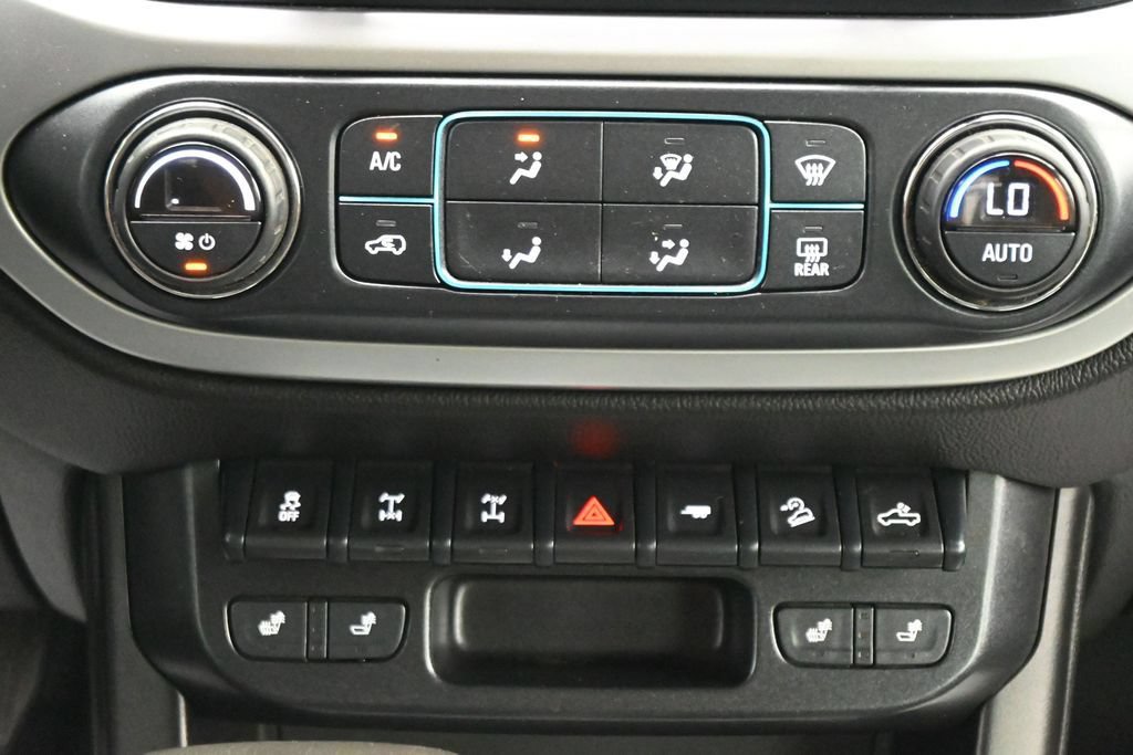 Used 2018 Chevrolet Colorado ZR2 AWD/4WD image 18