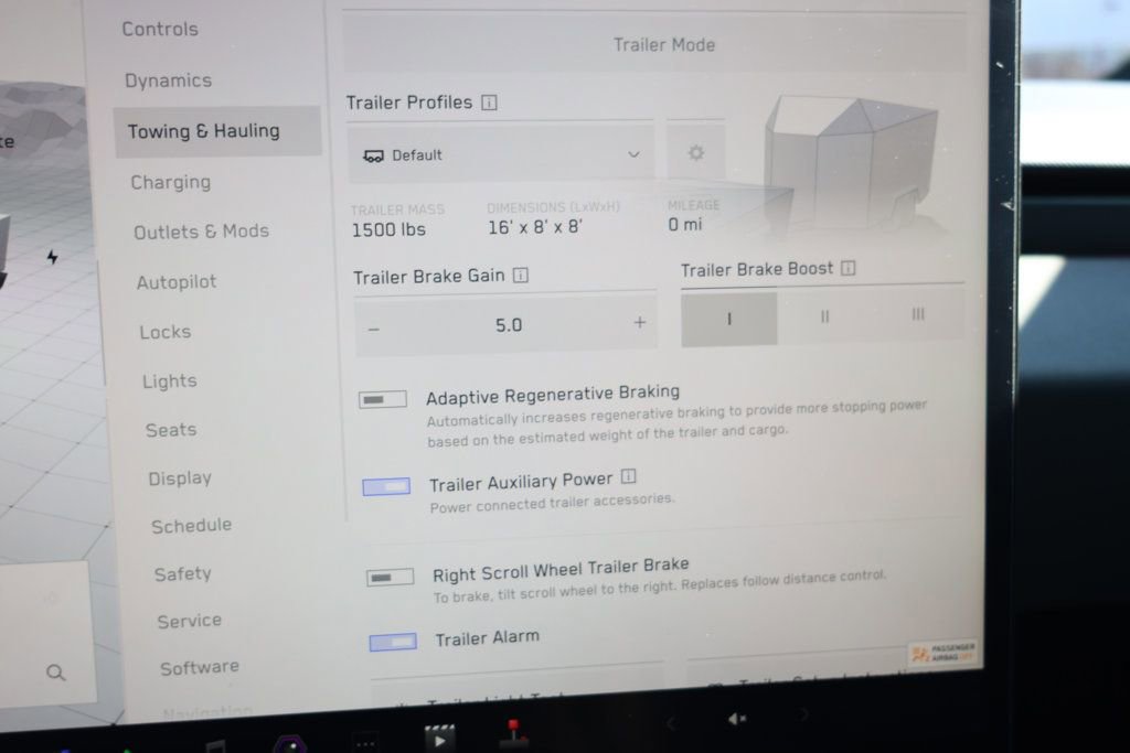 Used 2024 Tesla Cybertruck AWD Crew Cab image 19