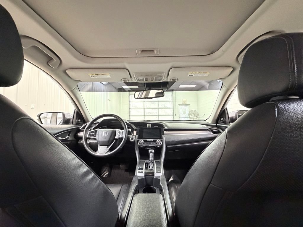 Used 2016 Honda Civic Touring image 26