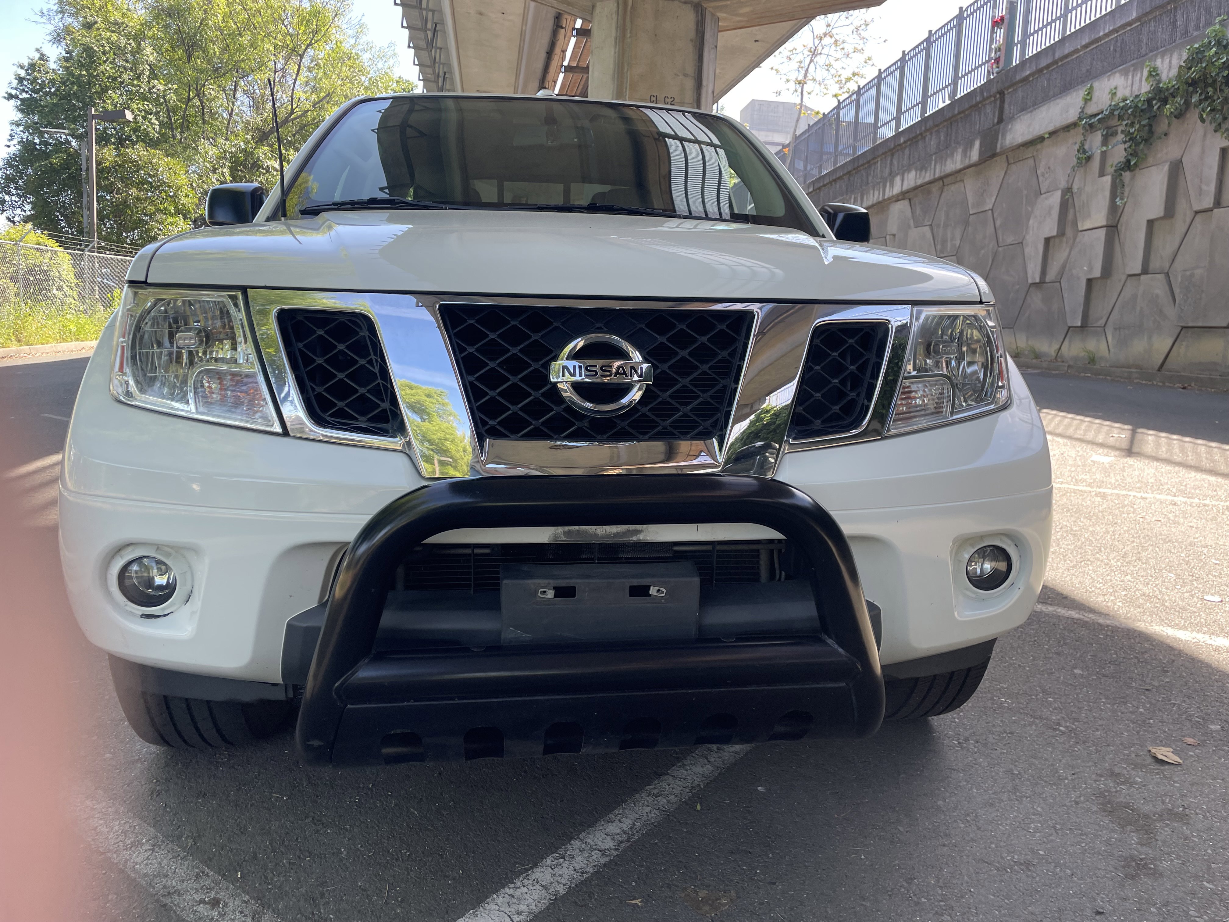 Used 2017 Nissan Frontier SV w/ SV Value Truck Package RWD image 15
