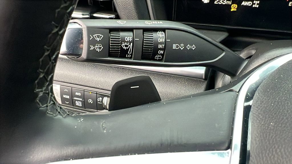 Used 2025 GMC Terrain Elevation image 27