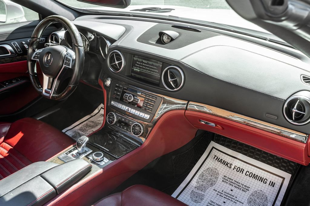 Used 2015 Mercedes-Benz SL 400 image 13