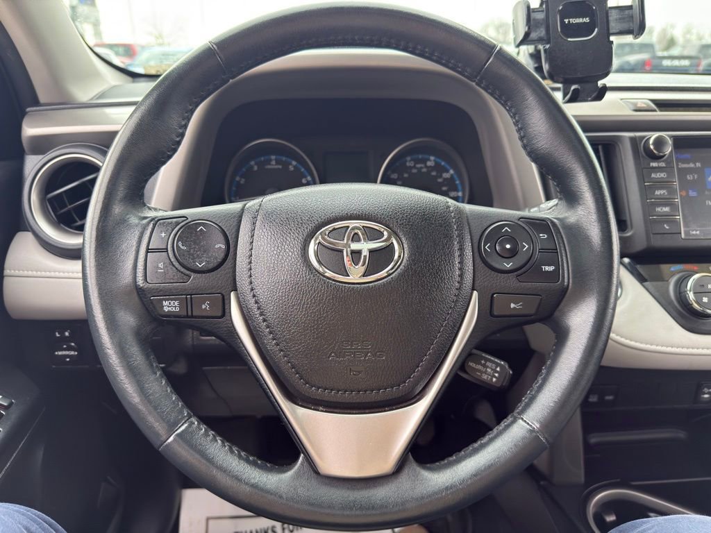Used 2017 Toyota RAV4 XLE image 14