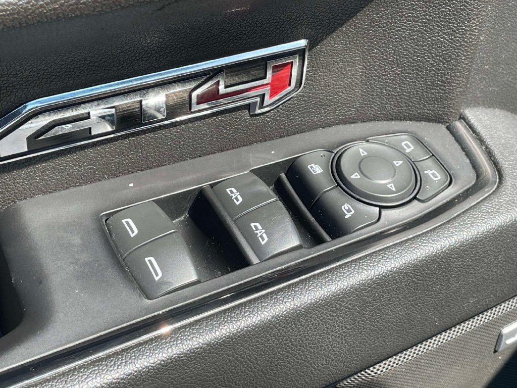 Used 2022 GMC Sierra 1500 AT4 w/ AT4 Premium Package AWD/4WD image 19