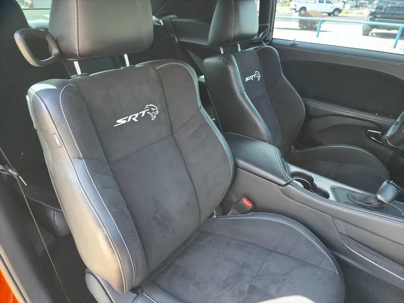 Used 2023 Dodge Challenger SRT Hellcat w/ Driver Convenience Group RWD image 15
