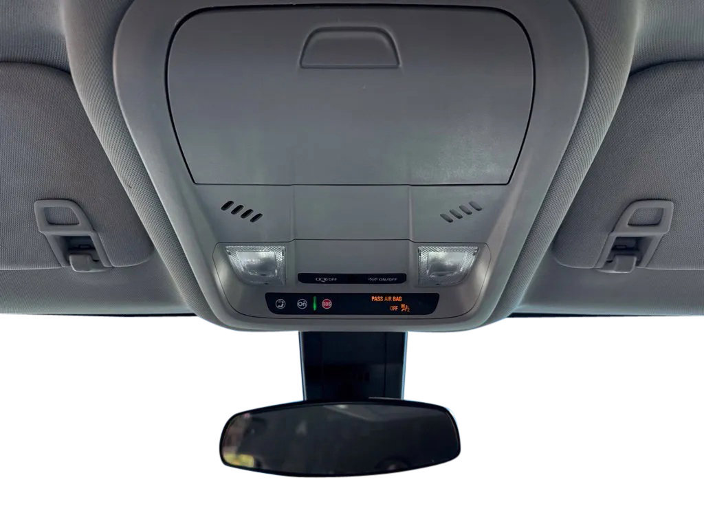 Used 2024 Chevrolet Equinox LT FWD image 27