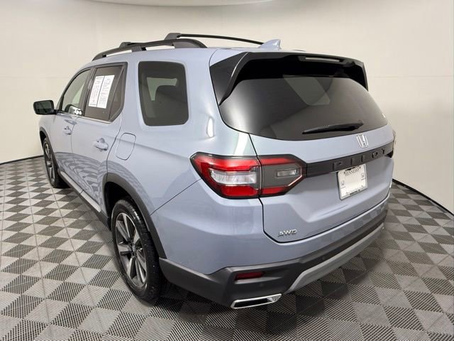 Used 2024 Honda Pilot Elite image 4