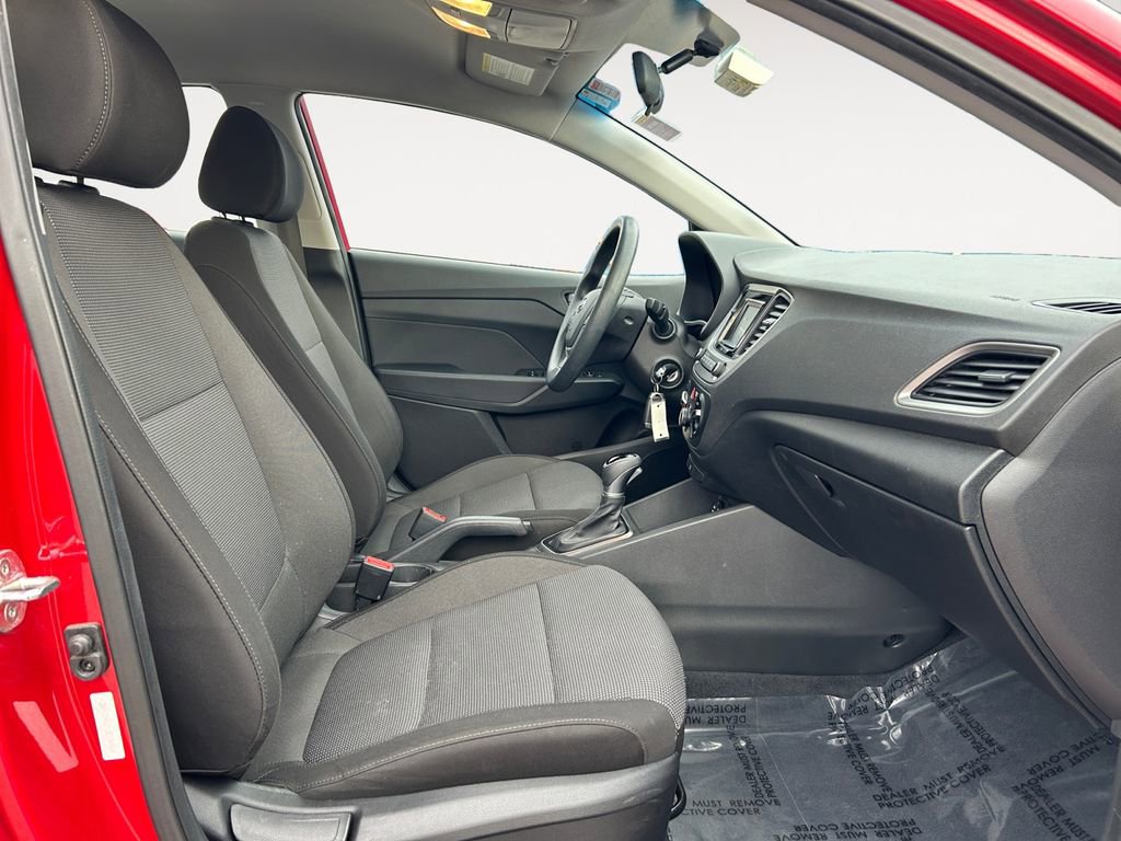 Used 2018 Hyundai Accent SE image 10