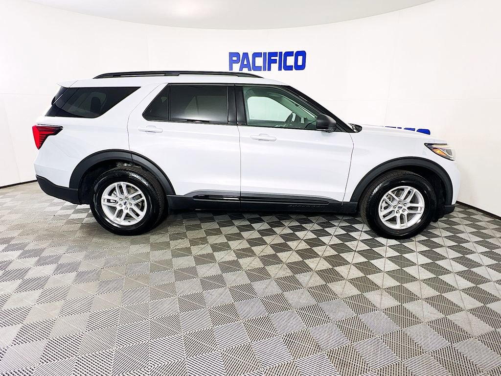 Used 2026 Ford Explorer Active image 11