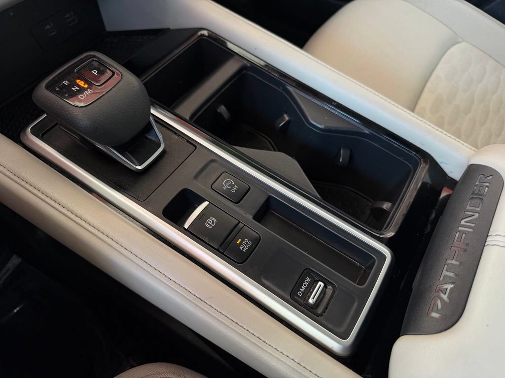 Certified 2025 Nissan Pathfinder SV w/ Cargo Package FWD image 26