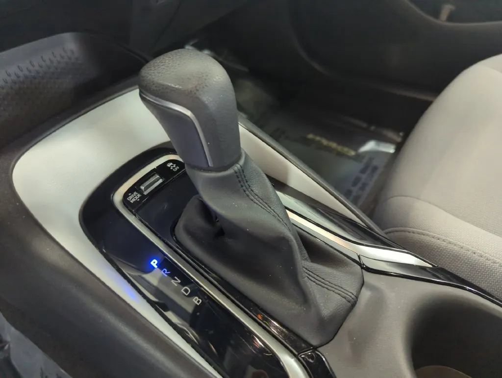 Used 2024 Toyota Corolla SE FWD image 29