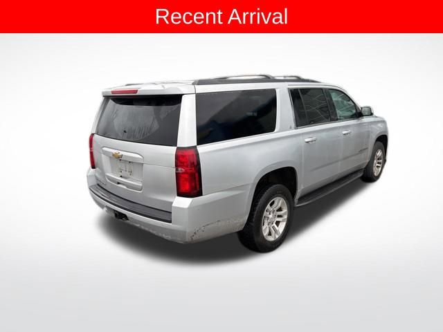 Used 2018 Chevrolet Suburban LT image 3