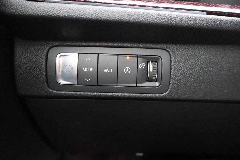 New 2026 Chevrolet Traverse RS image 16