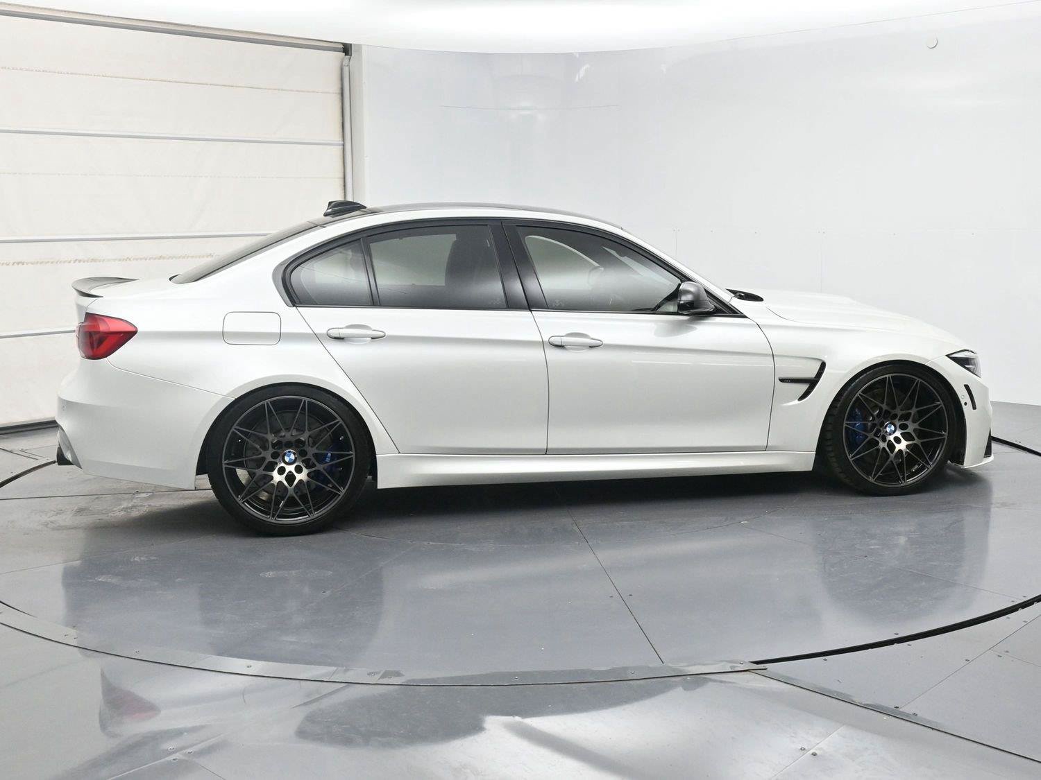 Used 2018 BMW M3 RWD image 28