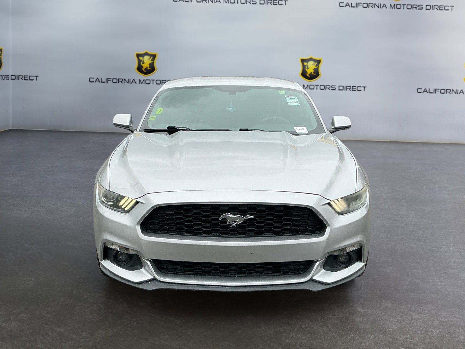 Used 2016 Ford Mustang Coupe image 8