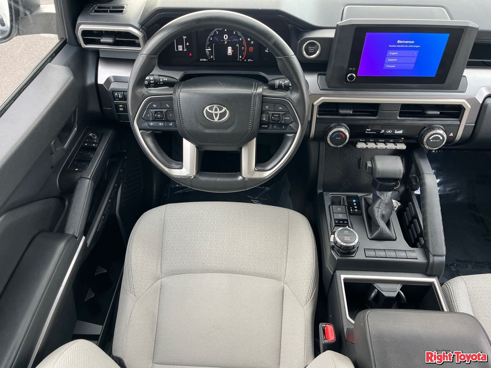 Certified 2025 Toyota 4Runner SR5 AWD/4WD image 17