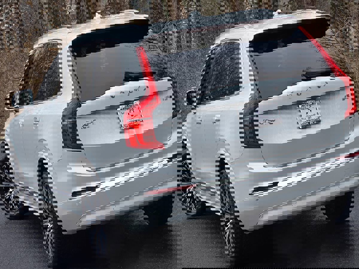 Used 2024 Volvo XC90 B5 Core w/ Climate Package image 67