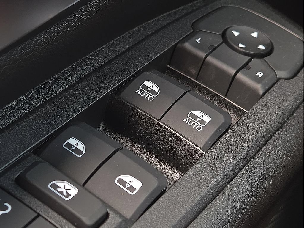 New 2026 RAM 1500 Classic Warlock AWD/4WD image 16