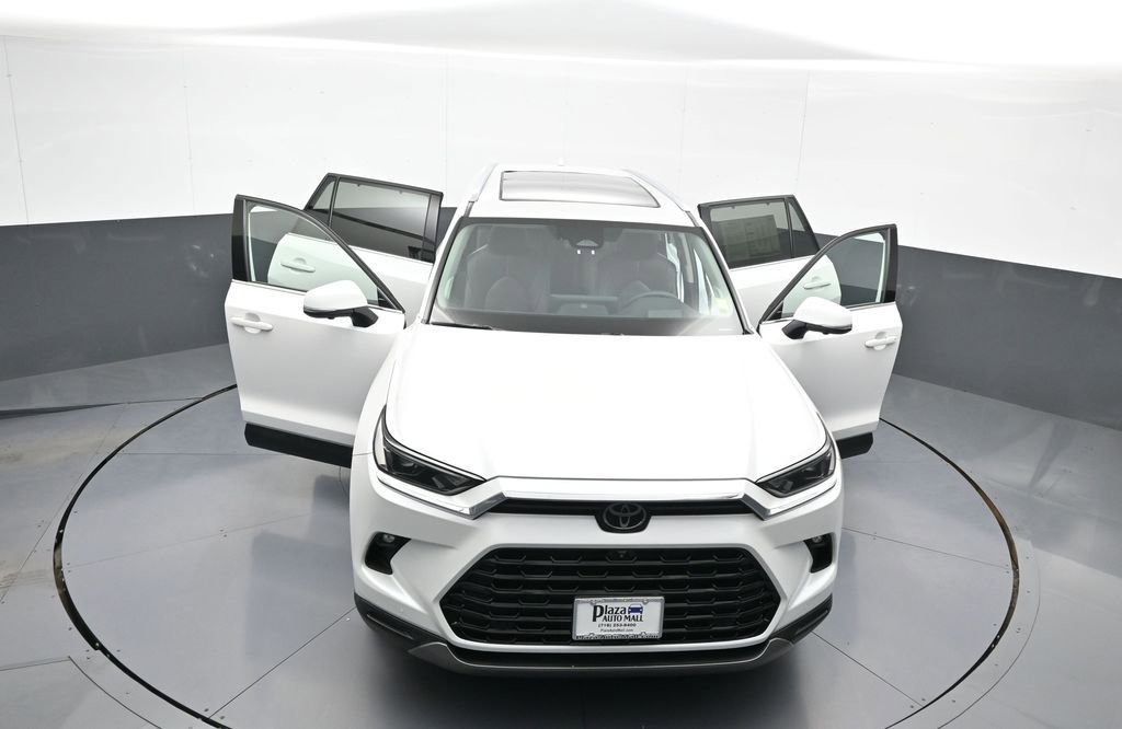 Certified 2024 Toyota Grand Highlander Platinum image 48