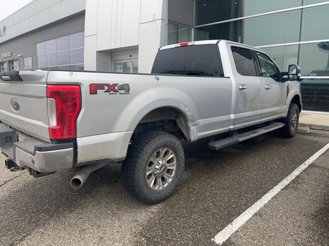 Used 2019 Ford F350 XLT w/ XLT Premium Package image 4