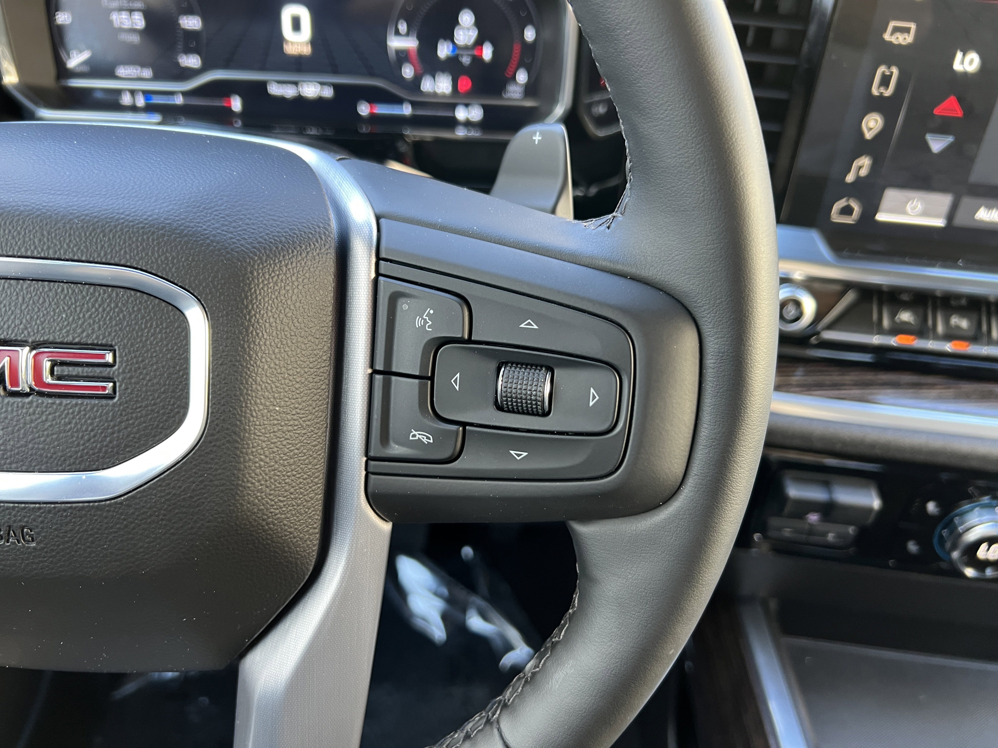 Used 2025 GMC Sierra 1500 Elevation w/ Elevation Premium Package AWD/4WD image 25