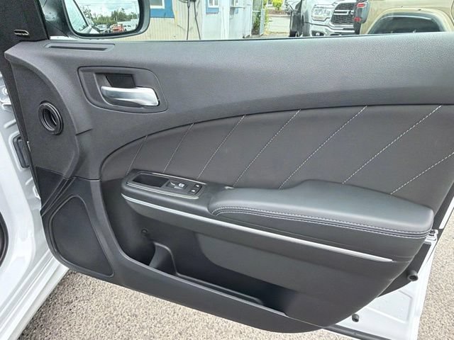 Used 2023 Dodge Charger Scat Pack RWD image 9