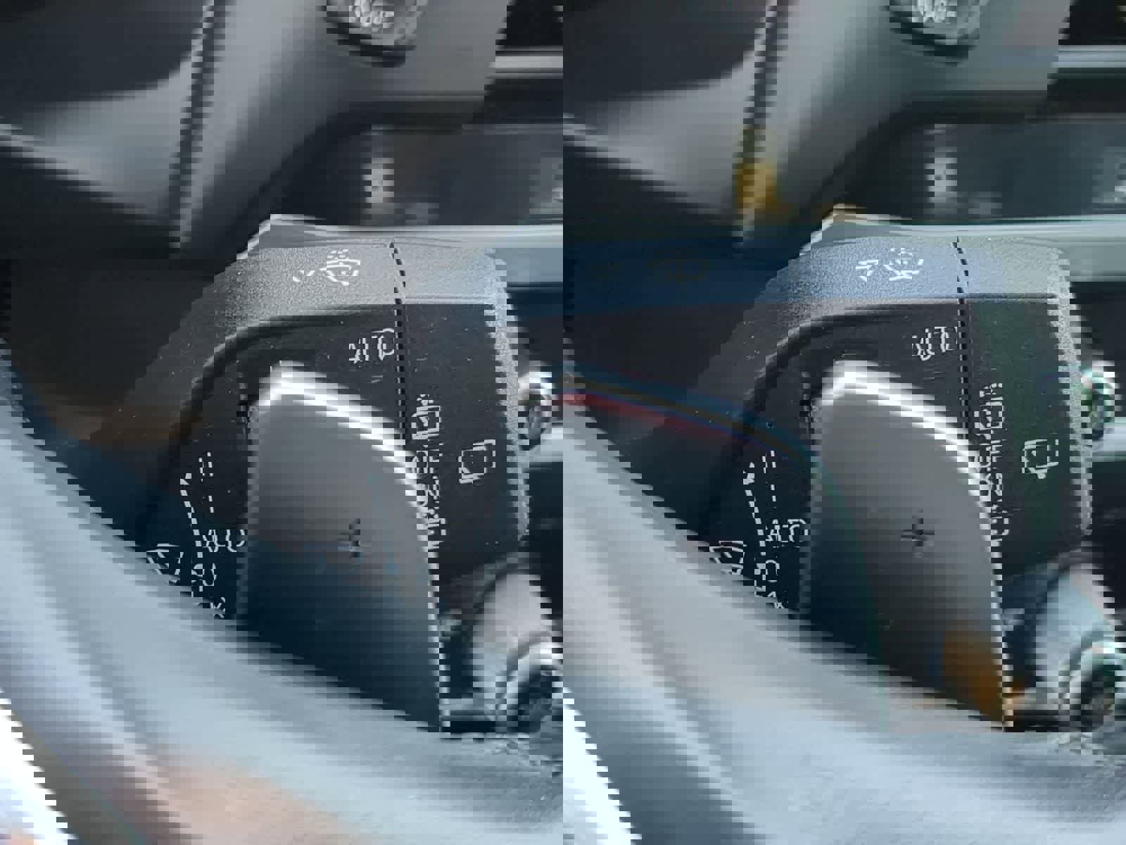 Used 2020 BMW X3 xDrive30i w/ Premium Package Essential image 32