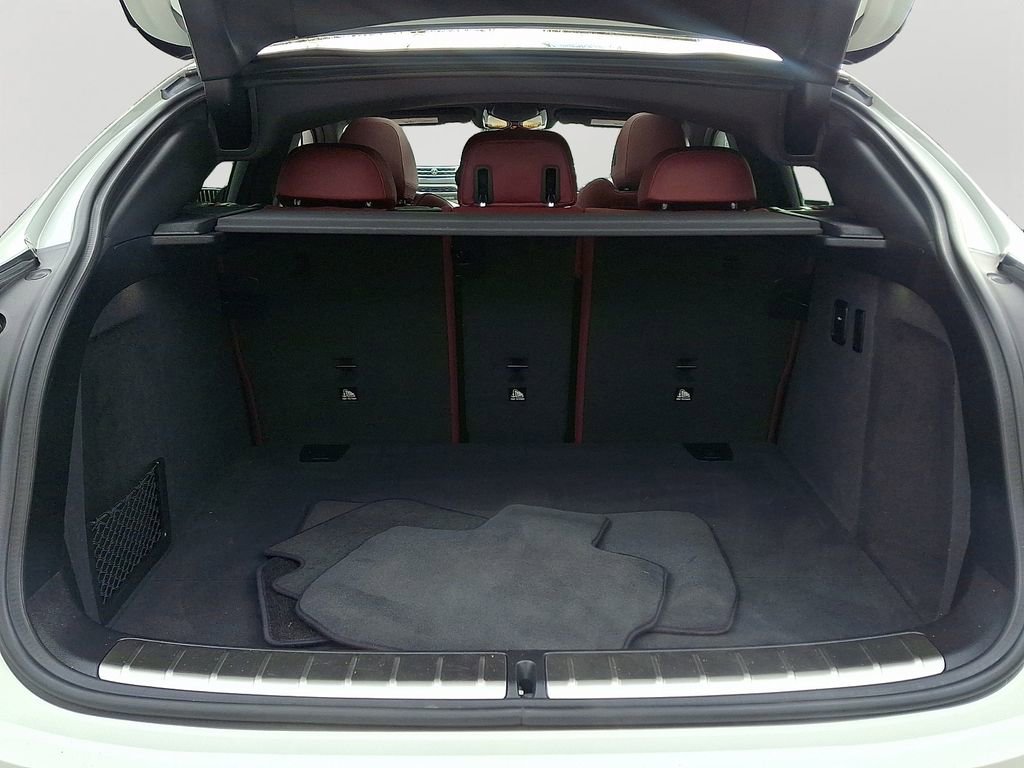 Certified 2024 BMW X4 xDrive30i w/ Premium Package image 28