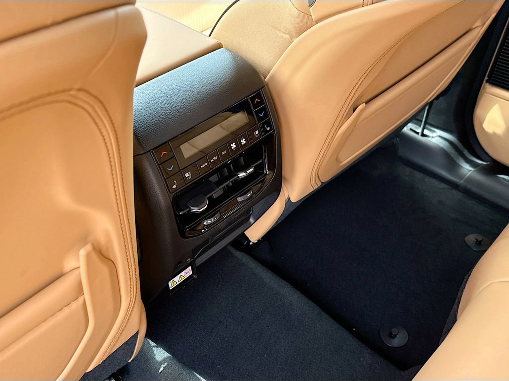 New 2026 Jeep Grand Cherokee Summit AWD/4WD image 32