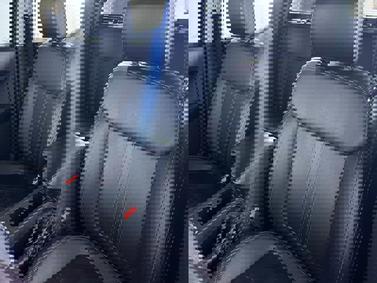 Used 2022 Ford Ranger Lariat w/ Equipment Group 501A High image 11