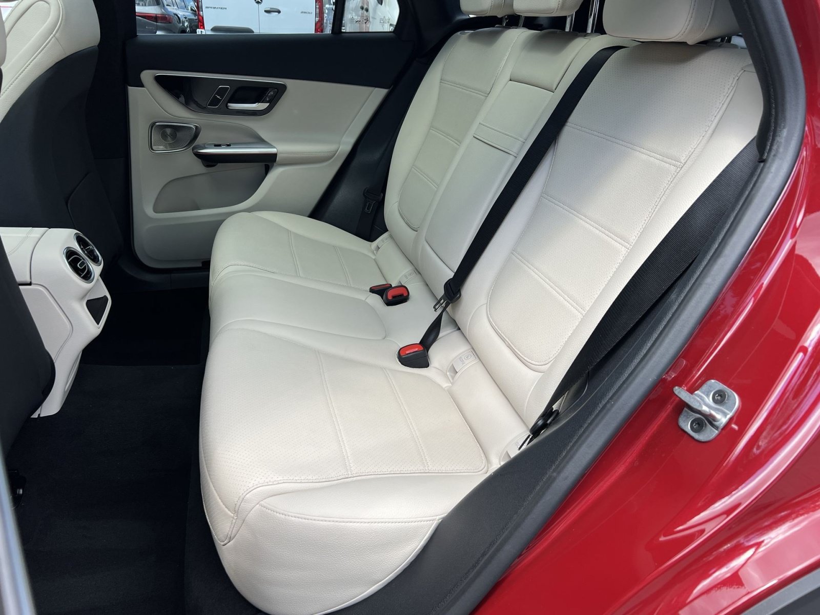 Certified 2026 Mercedes-Benz GLC 300 4MATIC image 30