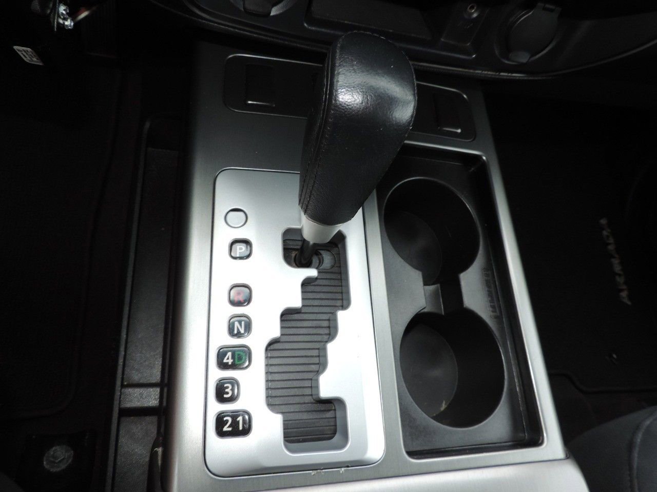 Used 2012 Nissan Armada SV image 24