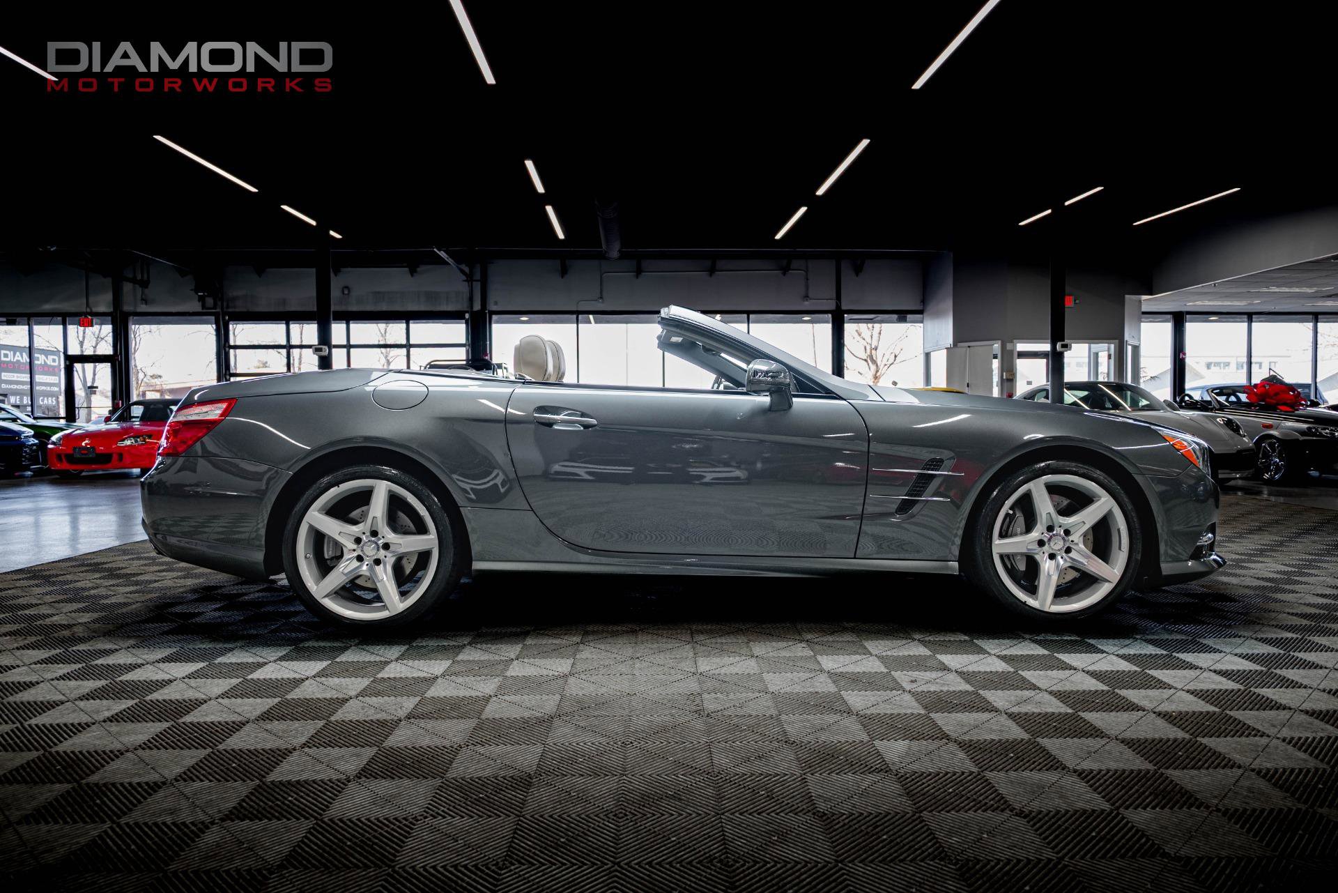 Used 2014 Mercedes-Benz SL 550 image 22