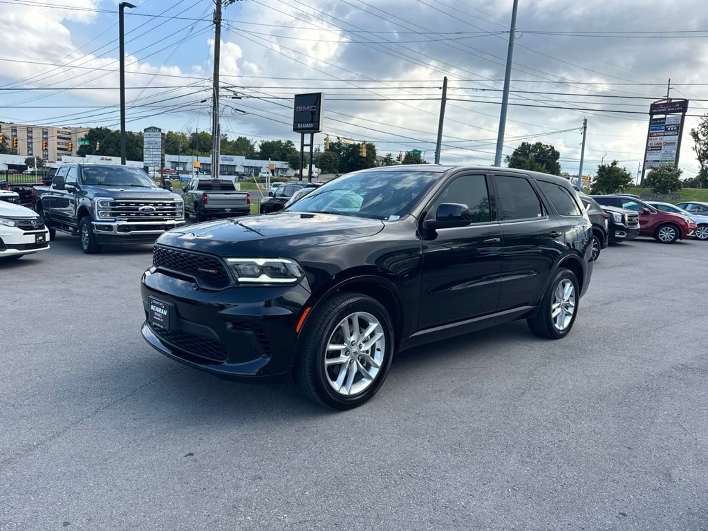 Used 2025 Dodge Durango GT AWD/4WD image 3
