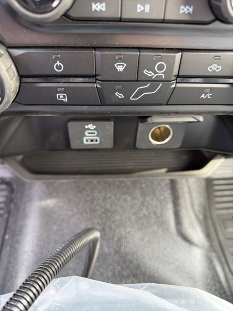 New 2026 Ford F550 4x4 Regular Cab Super Duty image 36