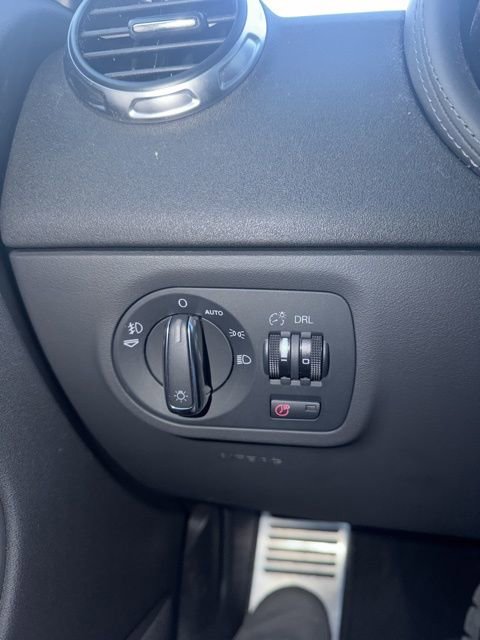 Used 2008 Audi TT 2.0T image 12