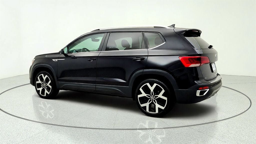 Used 2023 Volkswagen Taos SEL AWD/4WD image 7