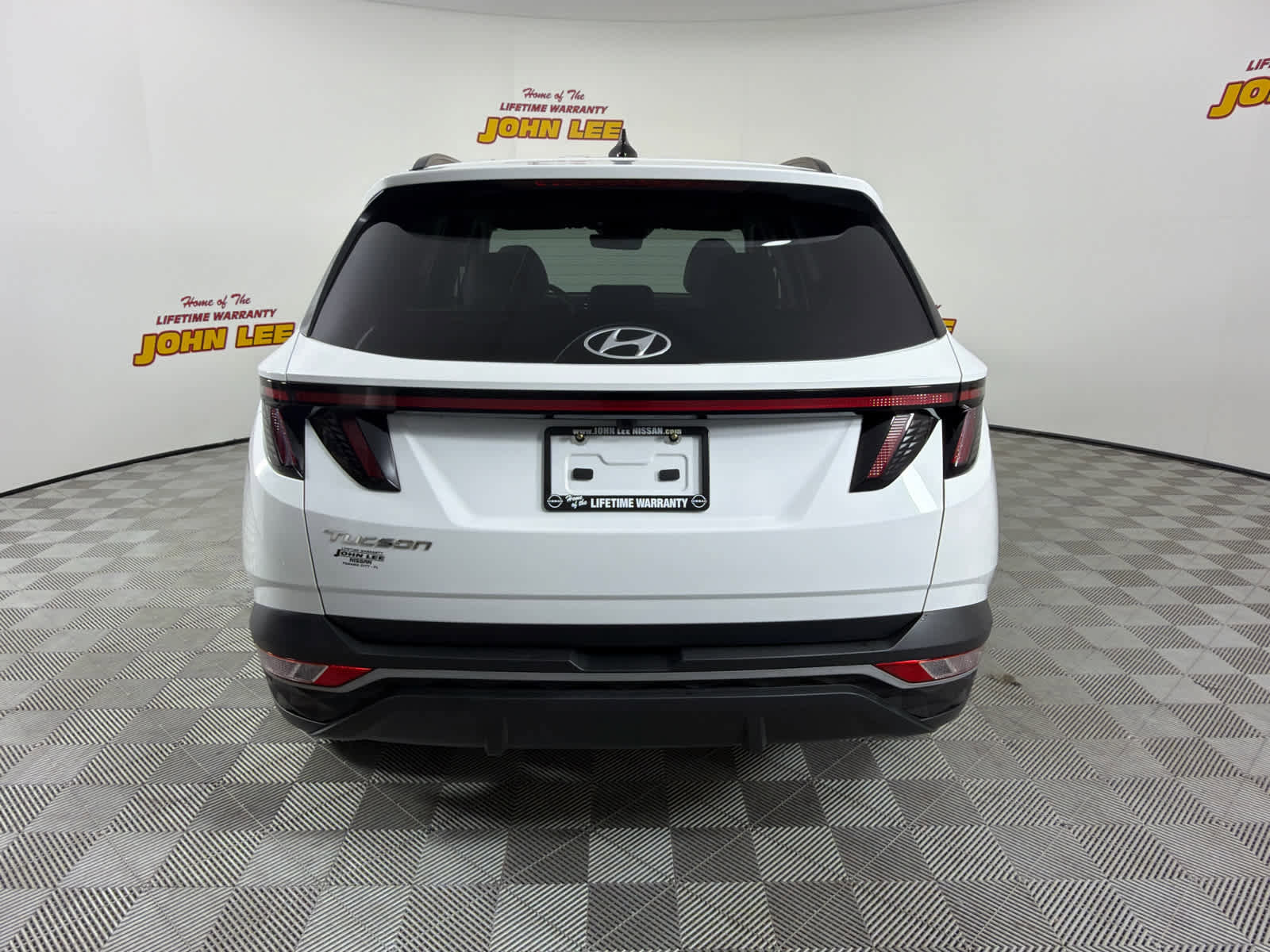 Used 2023 Hyundai Tucson SEL w/ Convenience Package FWD image 4