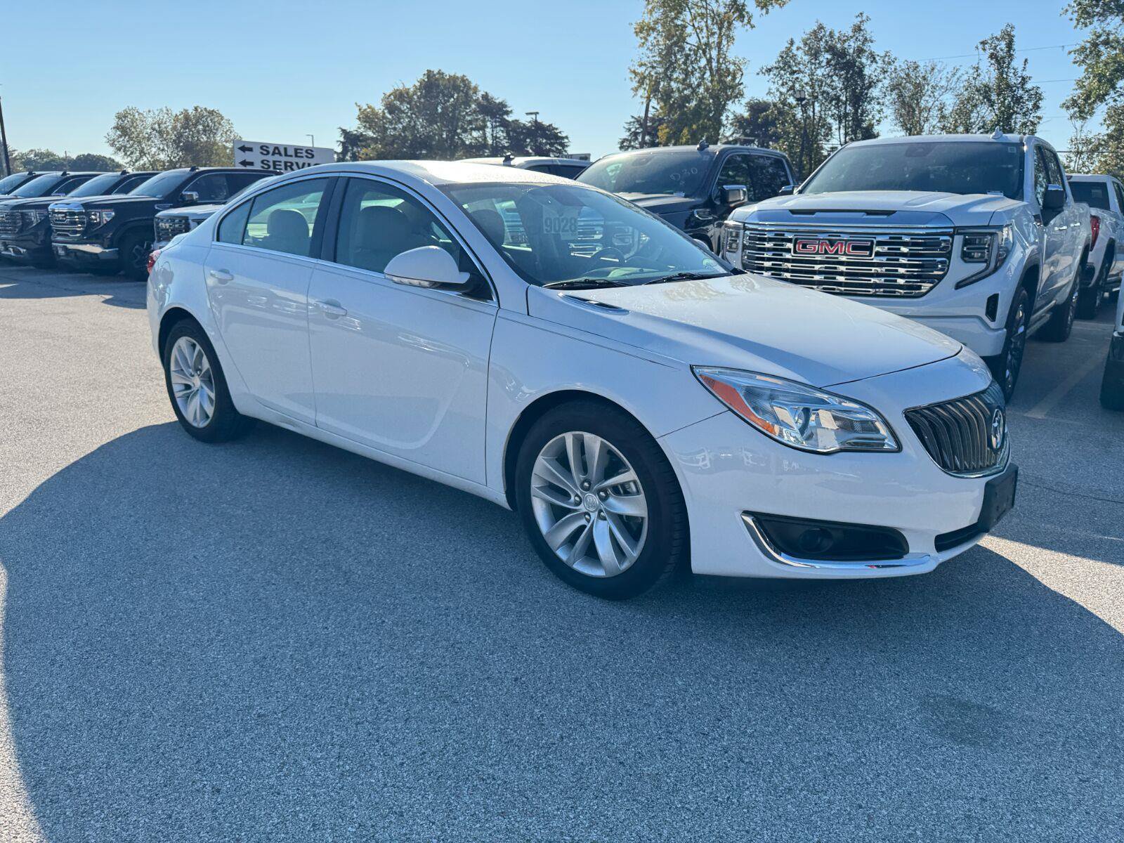 Used 2014 Buick Regal FWD image 6
